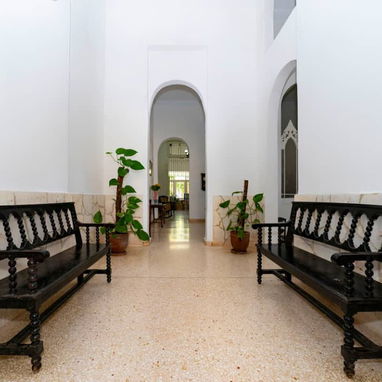 🏠 Casa de renta lineal para un grupo de estudiantes extranjeros. Tiene 4 habitaciones climatizadas por 1200 usd al mes - Img 120214789