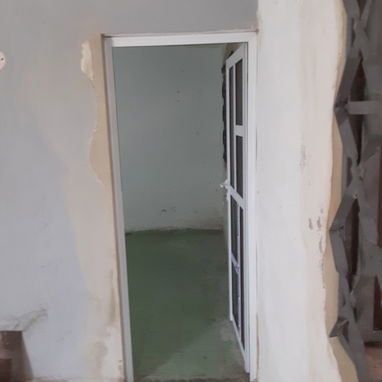 Vendo esta casa reparto guinera detras de la estacion de policia reparto alcazar - Img 123963876
