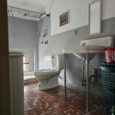 VENTA O PERMUTA DE APARTAMENTO CAPITALISTA CON 2 NIVELES, 2 APARTAMENTOS EN 1 PROPIEDAD CON VISTAS AL MAR Y A LA CIUDAD. - 10/10