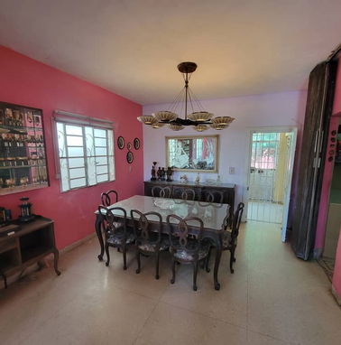 Oferta!!! Casa independiente en 9na con 5 cuartos,patio y garaje cerrado. Excelente oportunidad de inversión!!! - Img 79808902