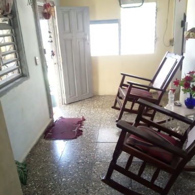 Venta de casa con garaje y patio 8500 usd - 5/5