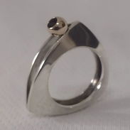 anillo exclusivo con un toque magico - Img 58239251