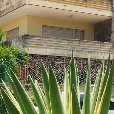 🏢Renta de apartamento penthouse por tiempo indefinido con respaldo energético permanente 2 habitaciones Vedado VED-008 - 3/10