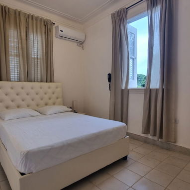 Alquiler lineal de apartamento en Playa de 2 cuartos - Img 118738452