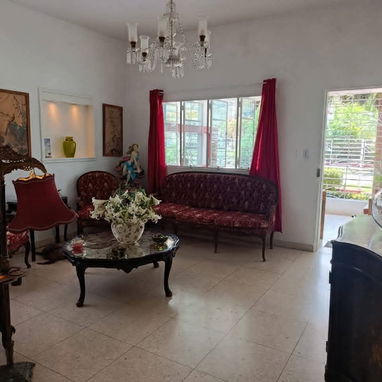 Renta por meses casa con piscina para extranjeros y diplomaticos - Img 121394850