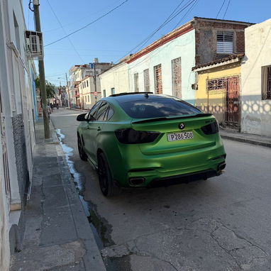 BMW X6 xDrive50i M - Img 124782786