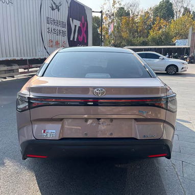 2026 used cars Toyota BZ3 EV SUV High Performance 4WD Long Battery Life Left Steering Electric Vehicle Car for Sale - Img 126658401