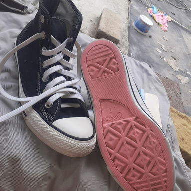 Vendo converse originales son traidos de estados unidos son de uso son un 37-38 mi # 53303311 - Img 123303993