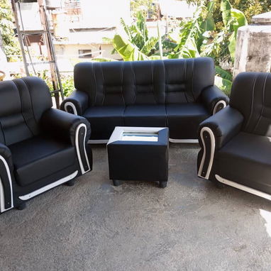 Juego de Muebles (Sofá, Butacas y Mesa de Centro) - Img 119208320