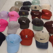 Gorras por unidad y mayoreo. Desde 1700 pesos al menos 10 de cualquier tipo. - Img 55961966