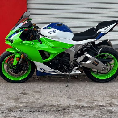 Moto Kawasaki - 5/6