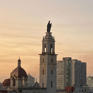 🧺 Apartamento con Comodidades Completas de 3 Habitaciones en Vedado REF 1407 - Img 110081712