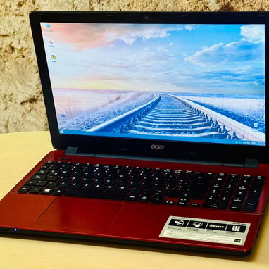 Laptop Acer Roja - 2/2