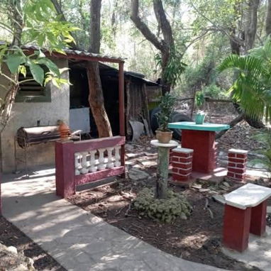 Local con piscina y paseo por el río San Juan – Matanzas – 13,000 CUP día para 25 personas - Img 119629614