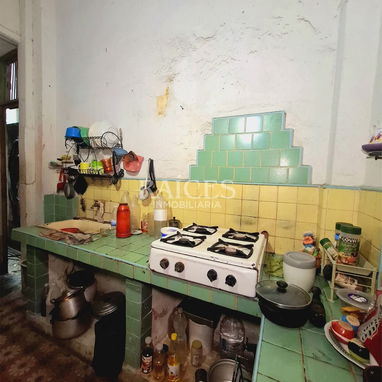 Casa Planta Baja de Biplanta con posibilidad de Garaje en Santo Suárez - $21 000 USD - 8/9