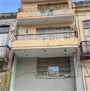 Vendo casa en 15000 centro habana construcción capitalista,sala,cocina un baño,3 cuartos a un costado del hospital armej - Img 45715345