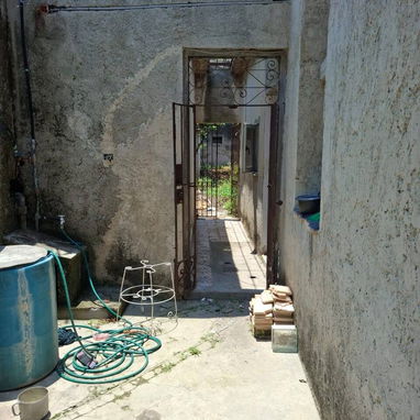 Vendo casa independiente techo libre viga y losa 3/4 2 baños 32000 - Img 123824651