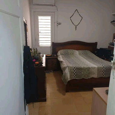 GG-141 ¡APARTAMENTO EN BAJOS CAPITALISTA EN EL VEDADO! A PASOS DEL MALECÓN Y LA EMBAJADA AMERICANA 🔑 - Img 125875526