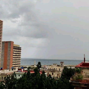 GG-129 | ¡EDIFICIO CAPITALISTA CON VISTA AL MAR! Apartamento Totalmente Remodelado en el Vedado 🔥 - Img 123210771