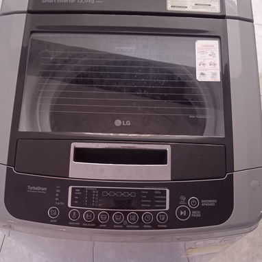lavadora automática LG 13kilos como nueva traída de panama llamar al 53098217 - Img 122326215