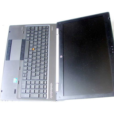 VENDO PORTATIL HP ELITEBOOK 8560W (rota) - Img 124412076