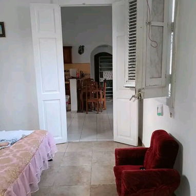 Excelente propiedad en altos en Lawton - 4/4