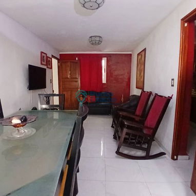 Apartamento Renovado - 2/8