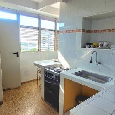 ¡Apartamento listo para vivir, en zona privilegiada y estable! ⚡📶 Se vende o renta en e - Img 114428147
