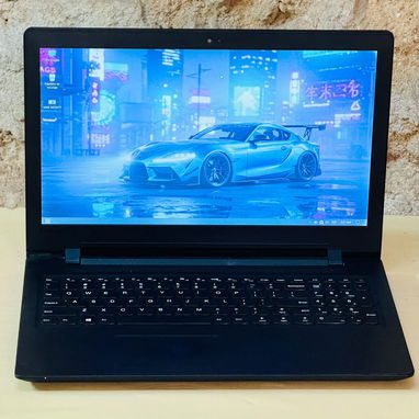 Laptop de Uso - 4/7