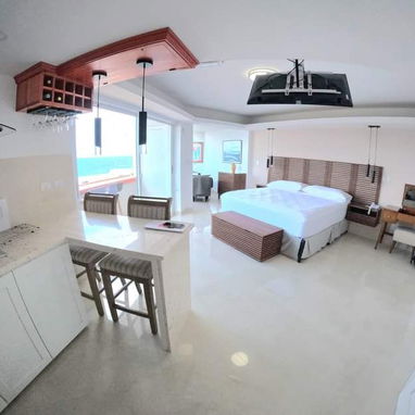 "Lujoso Apartamento frente al mar en el Vedado" - Img 123765886