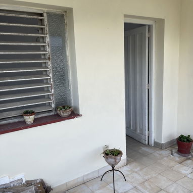 Vendo casa en altos de un biplanta capitalista - Img 127057675