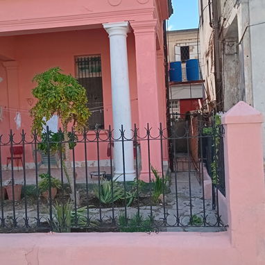 SE VENDE CASA EN SANTOS SUÁREZ - 3/10