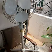 VENTILADOR DE PIE DE USO. PLAYA - Img 55053240