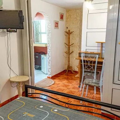 🌈🏠Casa de renta en La Habana cerca de Ciudad Deportiva (Cerro). House for rent. 2 habitaciones. 2 baños. CE-001 - 3/10