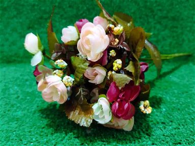 Flores artificiales tipo peonía - Img 67189976