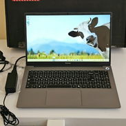 Gateway 15.6" FHD IPS ! Básicamente nueva,,con caja 13th Generación,aun conserva el nylon en la pantalla. - Img 57857525