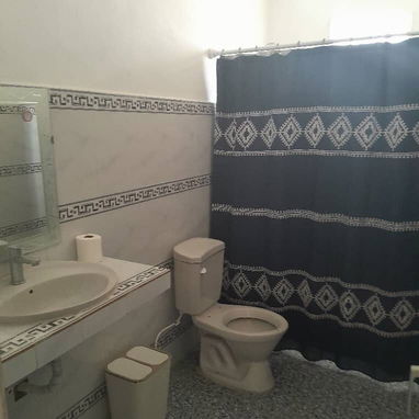 Casa con piscina.  WhatsApp 5 8142662 - Img 120161914