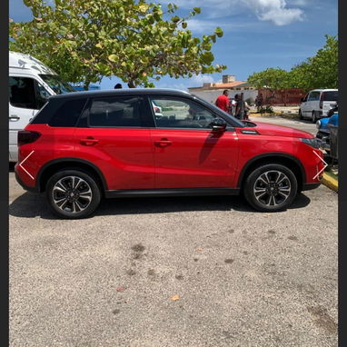 VENDO ZUZUKI VITARA IBRIDO AÑO 2022 IMPORTADO COMO NUEVO CERTIFICO EN MANO SOY EL DUEÑO 2022 - Img 117091693