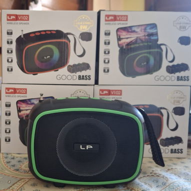 🔊 Bocina Bluetooth, con Radio FM. LP-V102 Wireless Speaker - Img 124000267