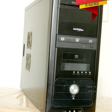 VENDO PC COMPLETA CON SU MESA (de uso) - Img 119480635