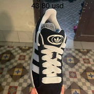 Tenis Adidas de hombre Nunero 43 o 43 y medio originales - Img 56775264