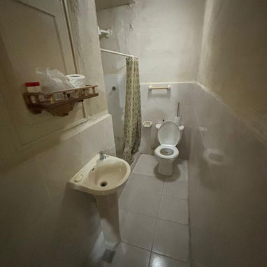 LR006 🏢 Apartamento en Venta – Prado y Malecón, La Habana - Img 122562071