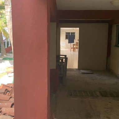 Espectacular Villa en Cojímar con Piscina, Mirador y Gran Potencial de Negocio - 10/10