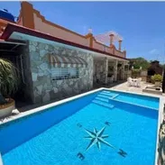 Casa en la playa con piscina + 3 habitaciones y planta electrica - Img 55345661