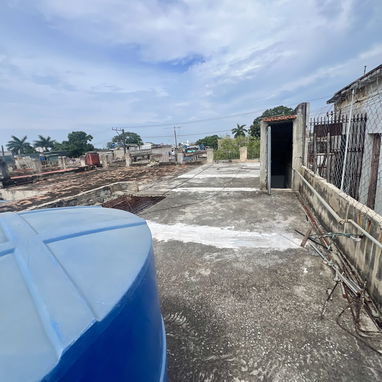 Se vende casa en el cerro - Img 123050011