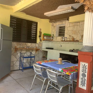Cod.Z 🏠 Casa de Renta en Guanabo para 8 personas: Piscina y Ranchón - Img 118551676