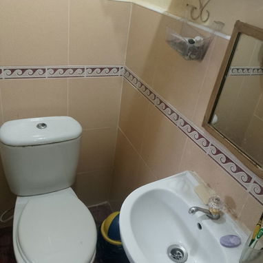 Se vende casa en el vedado - Img 126967368