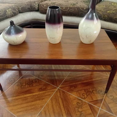 Juego de Sala Vintage de Madera Maciza en Excelente Estado - Img 123218311
