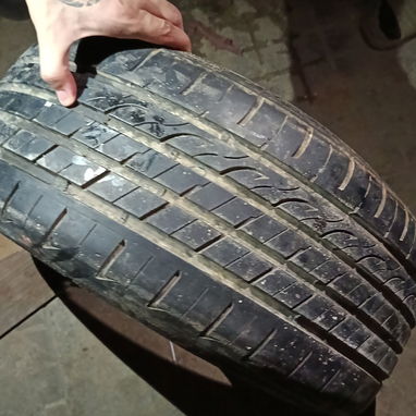Neumáticos 205/40ZR17 de Uso Ganga⚠️ - 2/2