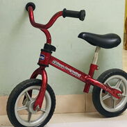Se vende bicicleta de equilibrio en muy buen estado - Img 45274048